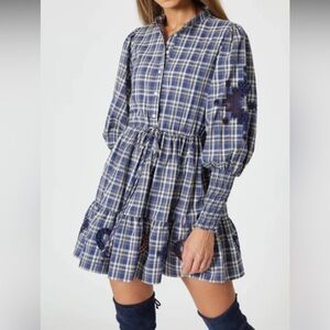 NWOT Rochelle Behrens Blue plaid dress with embroidery.Large(adjustable waist)